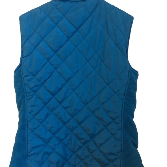 Gorgeous reversible quilted fleece IZOD vest! - Picture 2 of 10